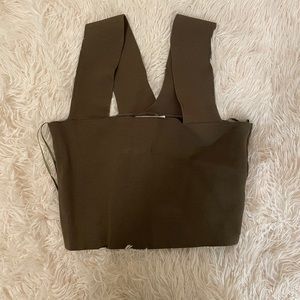 LF Seek the label crop tank